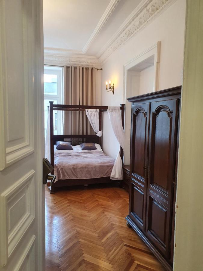 Prestige Aparthotel Piotrkowska 82 - Wyjatkowy Widok Na Deptak Łódź Dış mekan fotoğraf