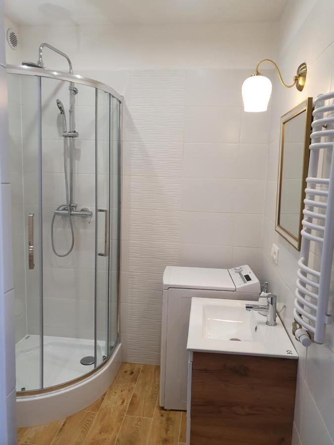 Prestige Aparthotel Piotrkowska 82 - Wyjatkowy Widok Na Deptak Łódź Dış mekan fotoğraf