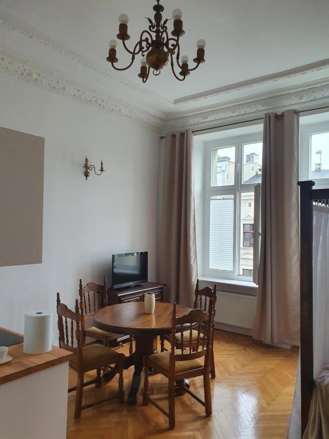 Prestige Aparthotel Piotrkowska 82 - Wyjatkowy Widok Na Deptak Łódź Dış mekan fotoğraf