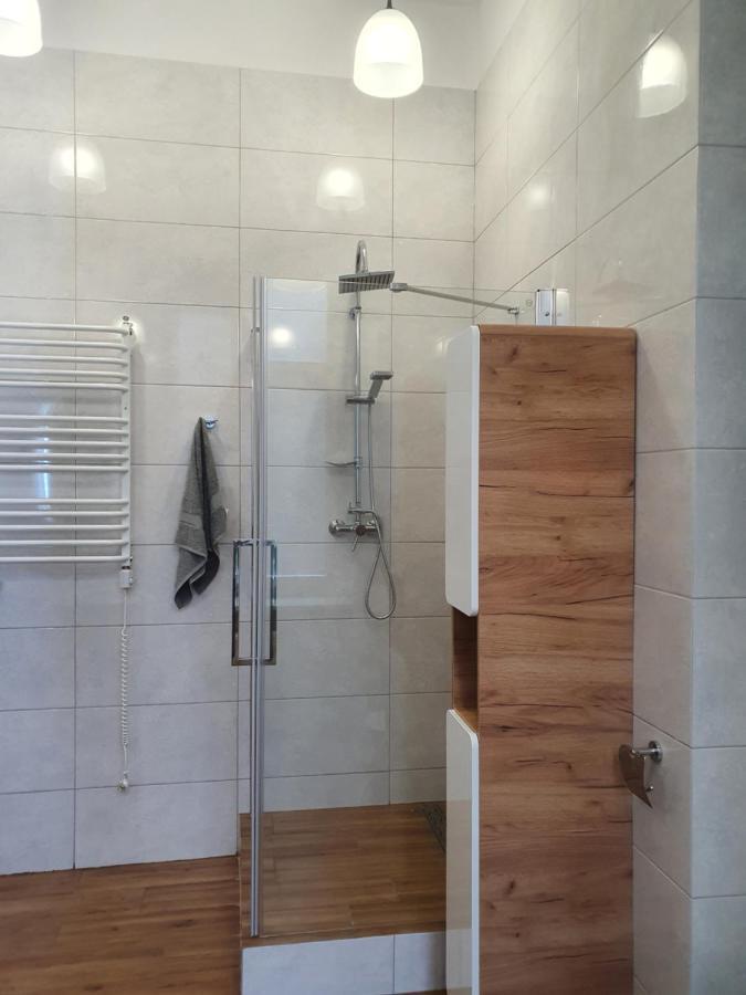 Prestige Aparthotel Piotrkowska 82 - Wyjatkowy Widok Na Deptak Łódź Dış mekan fotoğraf